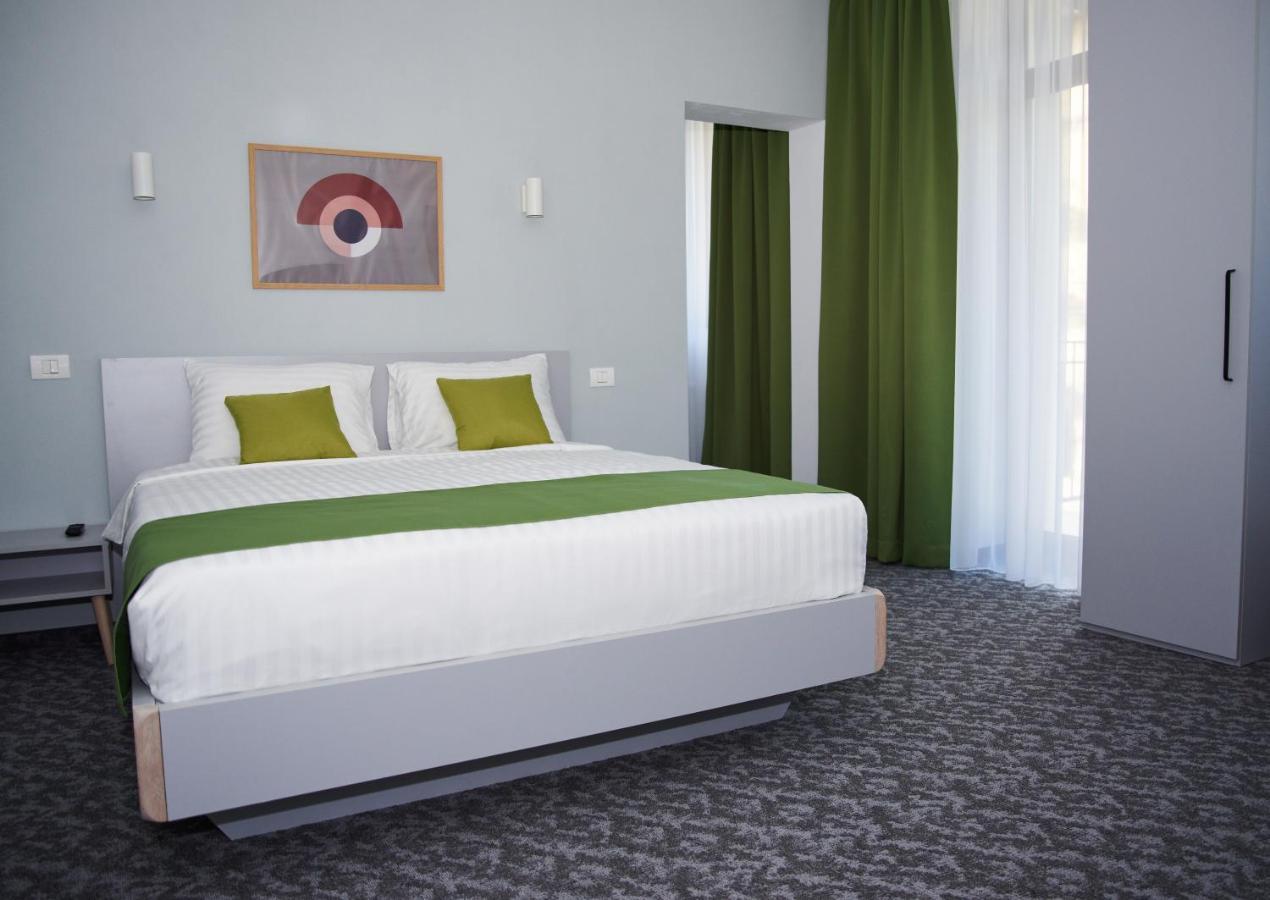 Astra Hotel Călimăneşti Kültér fotó