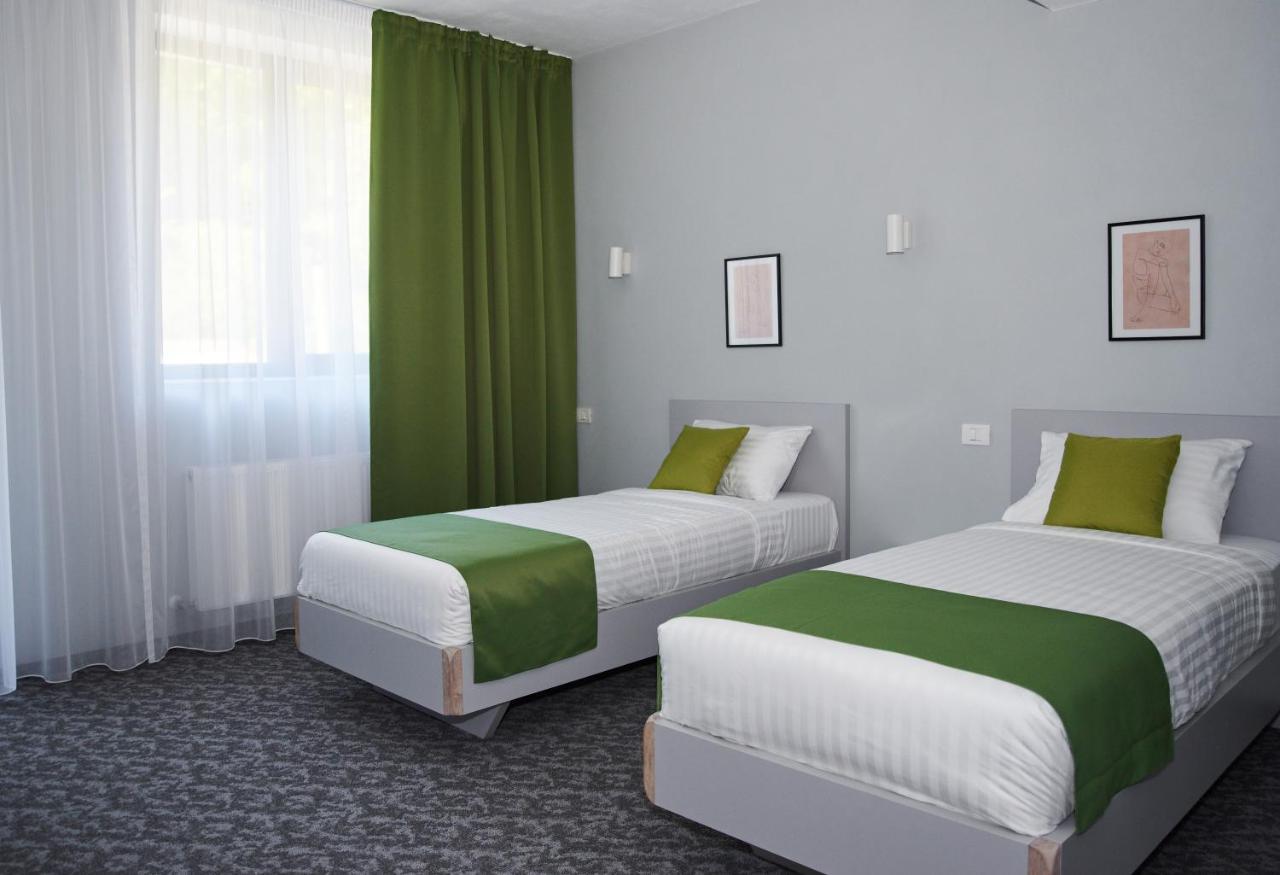 Astra Hotel Călimăneşti Kültér fotó